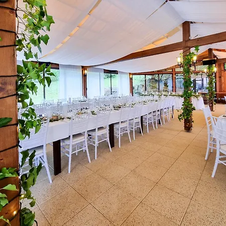 & Wellness Lesanka Hotell 3*