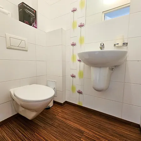 Hotell & Wellness Lesanka